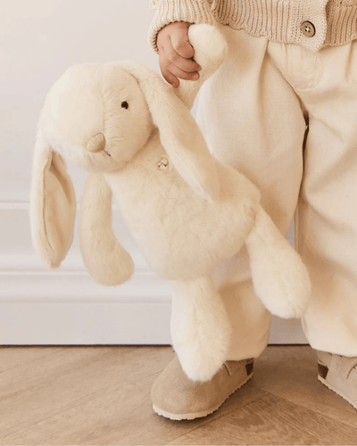 SNUGGLE BUNNIES - PENELOPE THE BUNNY - jamie kay - bornbaby