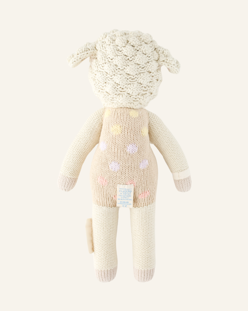 LUCY THE LAMB - REGULAR 20