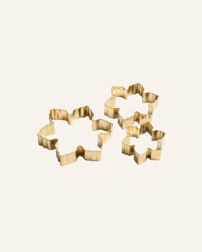 SNOWFLAKE COOKIE CUTTER - santa barbara design studio - bornbaby